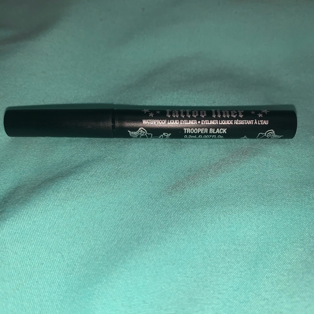 Kat Von D tattoo liner